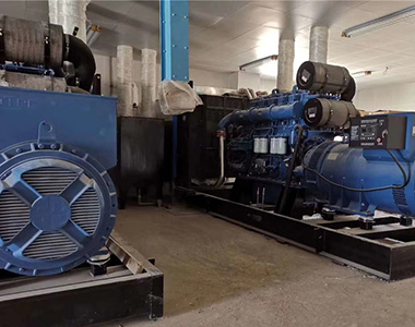 英亚体育800KW/400V陆用发电机应用于某房地产项目