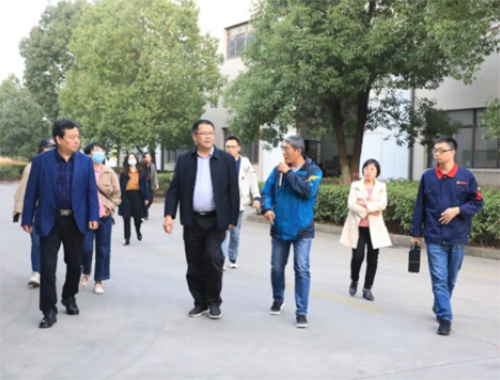 省发改委调研组莅临英亚体育工厂调研